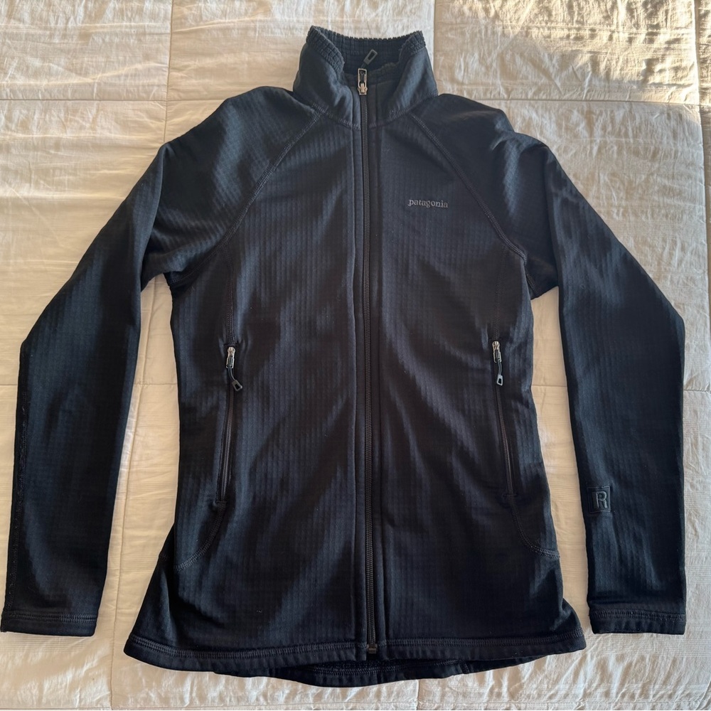 Patagonia Women's Black R1 Full Zipper Jacket
